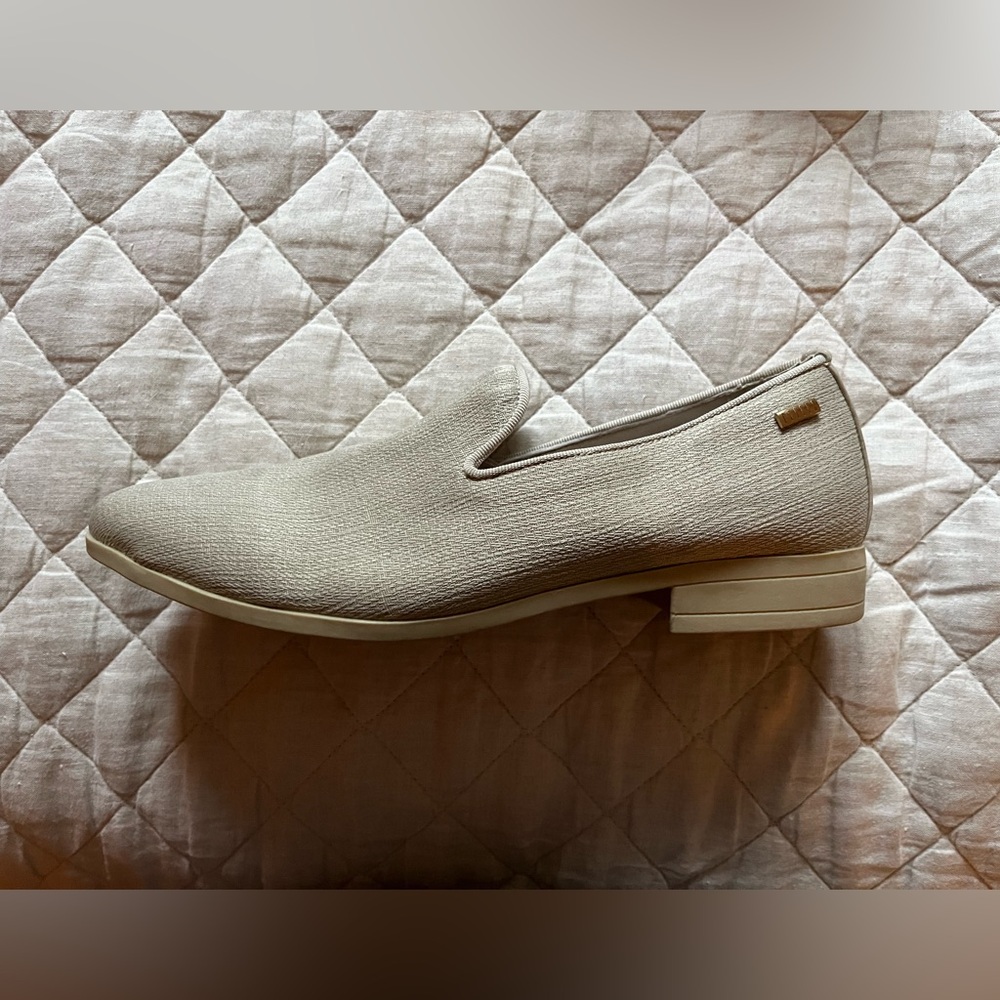 Uubaris men’s loafers dress shoe size 10, never worn